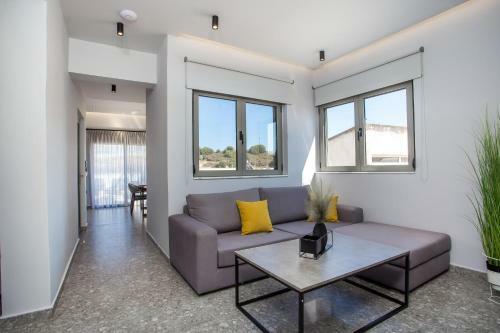 Gm Apartments-rhodes Luxury Living