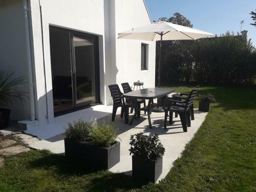 Pointe Du Cabellou-plages � Pied (100m)