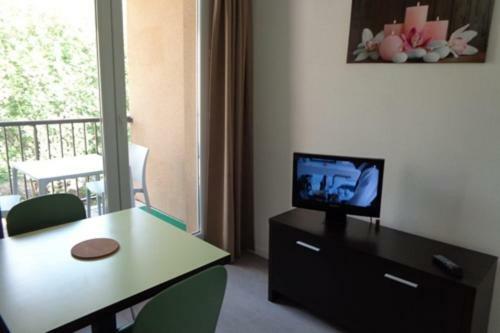 Apartamento 22 M Avec Wifi-balcon Et Piscine Partag�e