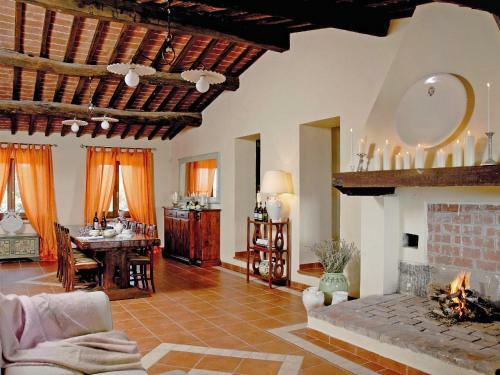 Villa Monte San Savino 2