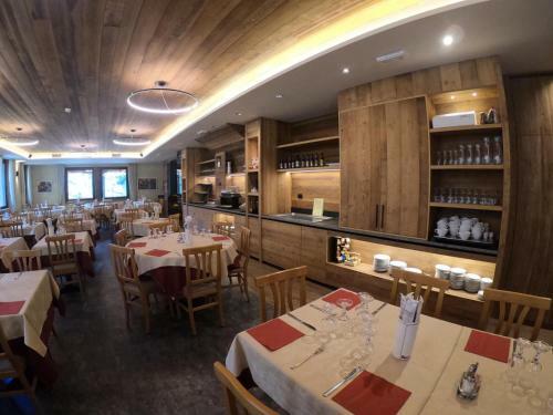 Hotel Ristorante Miramonti