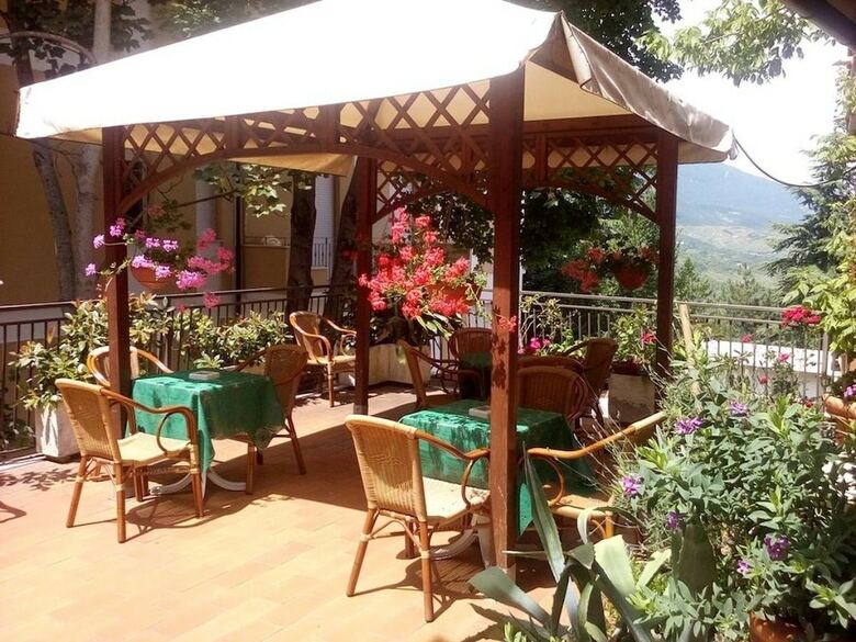 Hotel Cercone