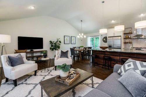 Sexy Midtown Stayspace & Contemporary Conveniences