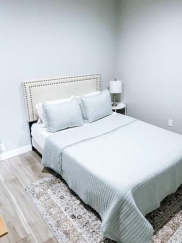 Apartamento Lovely 2bed/ 2bath/full Kitchen With Soak Tub