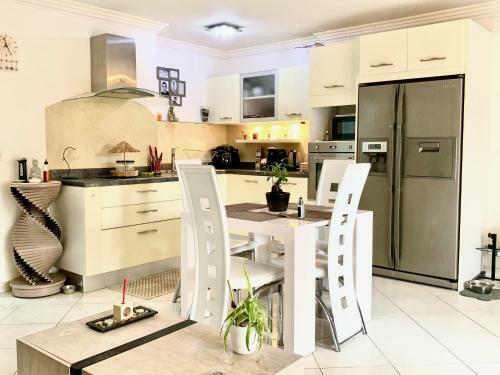 Apartamento Appartement Jacuzzi Et Clim