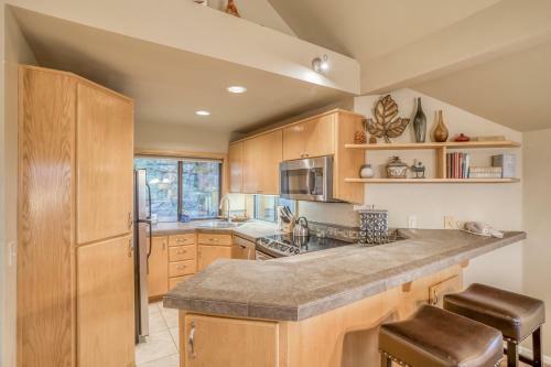 River Ridge 432ab