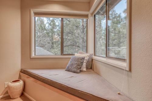 River Ridge 432ab
