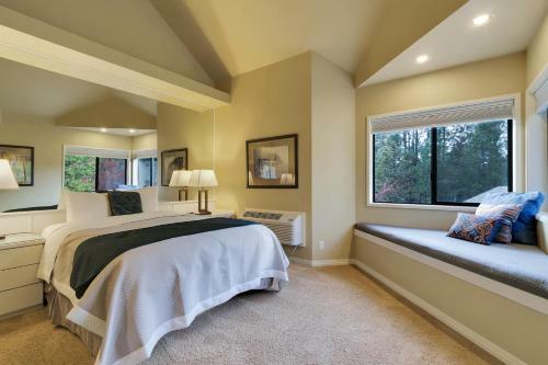 Hotel River Ridge 420b