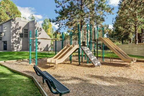 River Ridge 421a