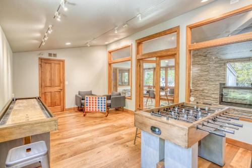 River Ridge 328ab