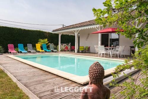 Beautiful Louisiana Villa Sleeps 6 With Pool Without Screws