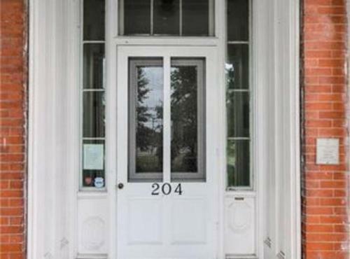 Experience The Lincoln Home