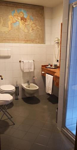 Hotel Albergo Della Roccia