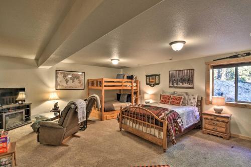 Lazy Moose Cabin With Wraparound Deck And Privacy!