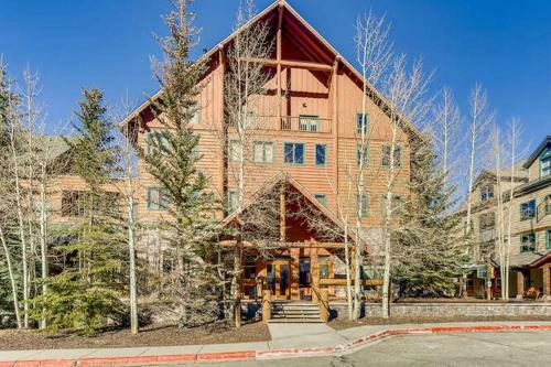 Arapahoe Lodge 8115 By Book By Owner