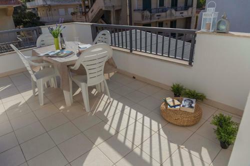 Apartamento Mareinsicilia: Appartamenti Larica