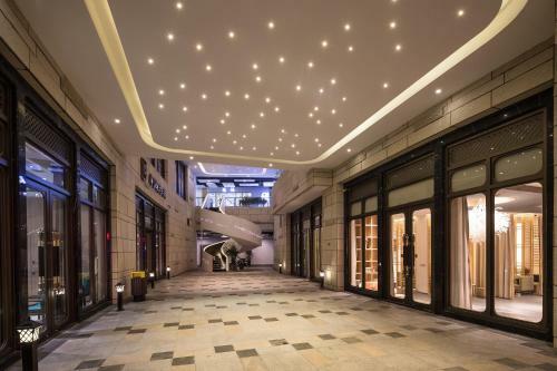 Hotel Ramada Plaza By Wyndham Sanya Bay