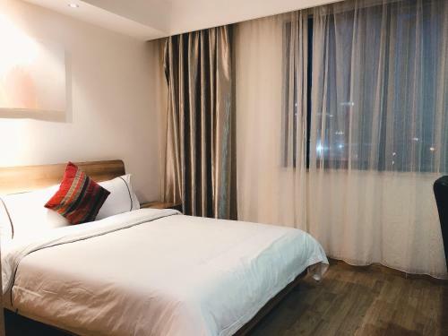 Apart 1 Service Apartment
