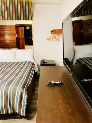 Hotel Deluxe Inn