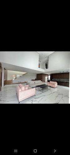 Villa Vila Astroya