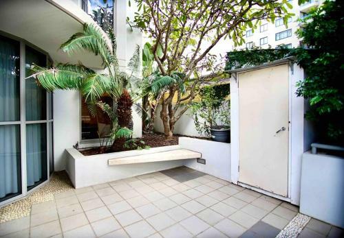 St Johns Apartment 3 Bed 2.5 Bath 2 Carpark Brisbane Cbd