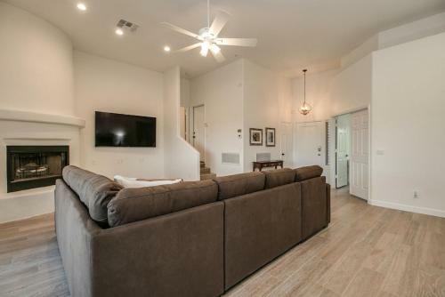 Breathtaking Views And Htd Pool In Fountain Hills