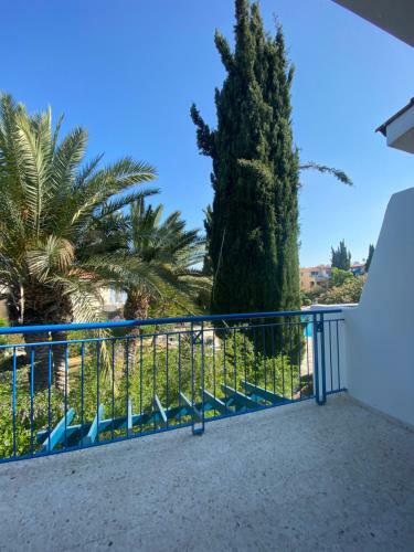 Apartamento Leptos Paradise Gardens 1