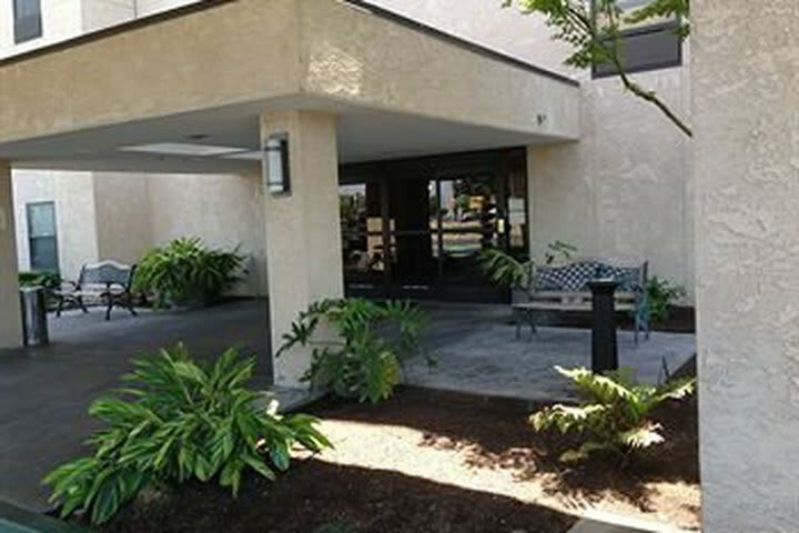 Best Western Plus Fresno Airport Hotel