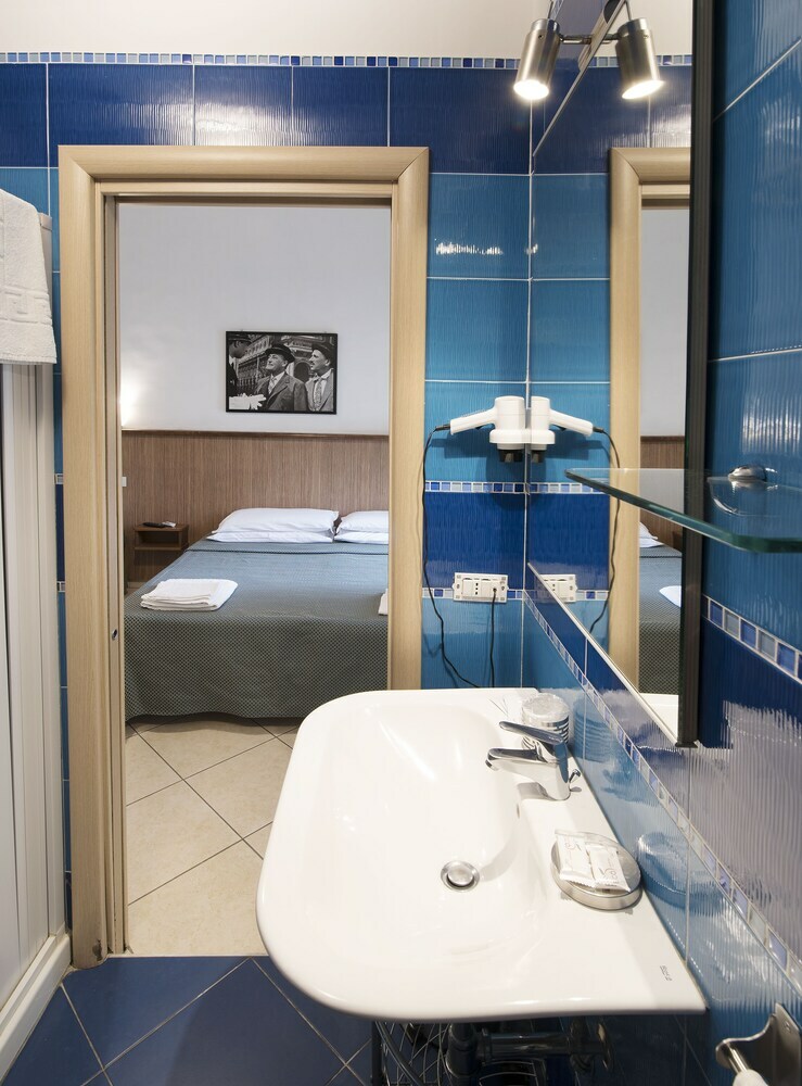 Hostal Vomero House