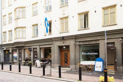 Apartamento 2ndhomes Central 1br Home With Sauna And High Ceilings