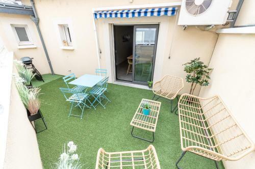 La Bigote-ideal Groupe-6 Chambres-billard-terrasse