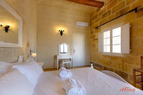 Villa The Great Gozo Getaway Farmhouse With Pool