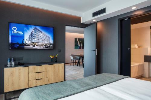 Q Hotel Plus Wroc?aw Bielany