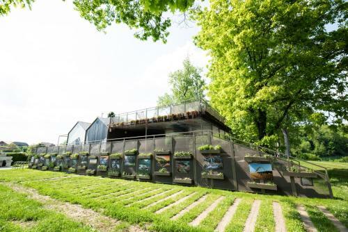 Sindi's Tiny House By Kolpa River