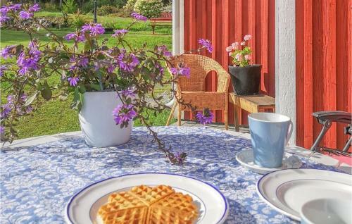 Nice Home In �stervallskogs With Wifi And 3 Bedrooms