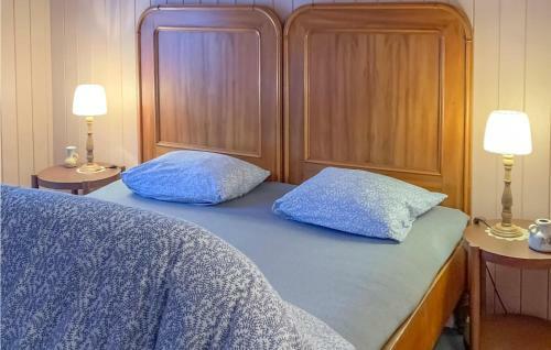 Nice Home In �stervallskogs With Wifi And 3 Bedrooms