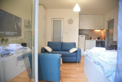 Dekart Apartment