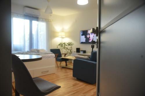 Dekart Apartment