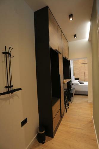 Bonanza Apartments