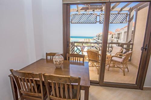 Premium Sea View 2 Bedrooms 2 Bathrooms Apartment