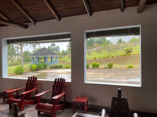 Apartamento Boikhutsong House