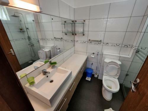 An Exceptional 3 Bedroom Apartment