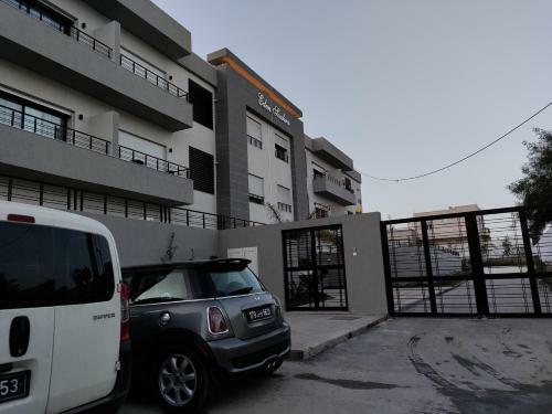 Apartamento Appart S+1 Meubl� Avec Jardin