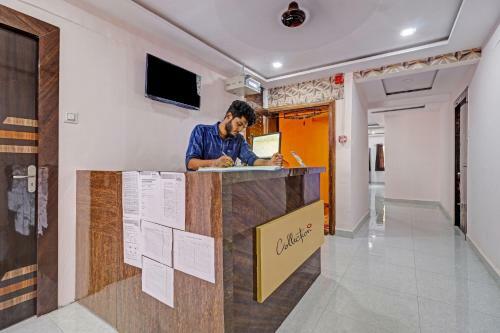 Hotel Collection O 89074 Ananta Lodging Boarding