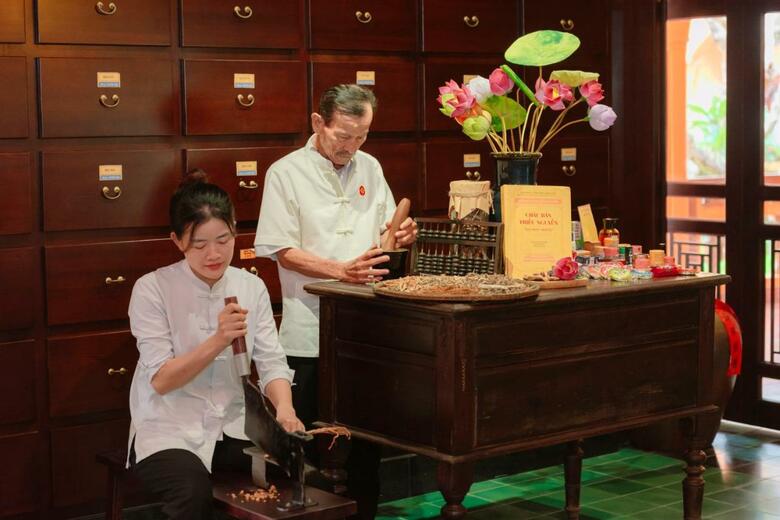 Spatel D'annam Hotel