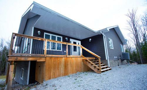 Luxury Mountain Lodge, 3-bed 3-bath, A Min To Lake
