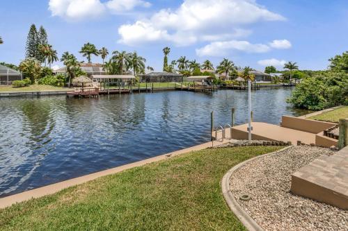Four Mile Cove Paradise