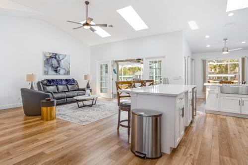 Four Mile Cove Paradise