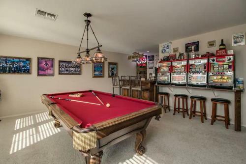 Beautiful Vacation Getaway Wgame Room & Views