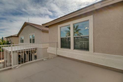 Beautiful Vacation Getaway Wgame Room & Views